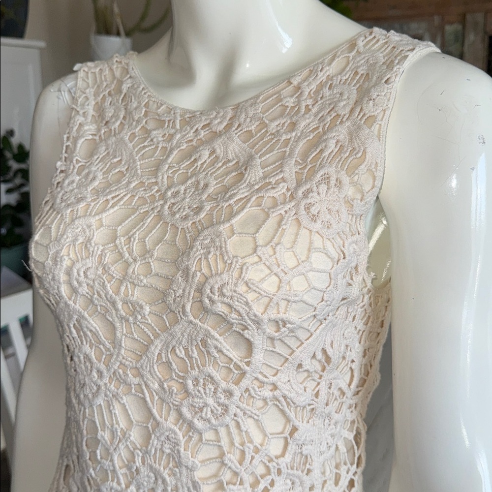 Temperance XS Elegant crochet Lace Sleeveless mini Dress cream - Picture 3 of 11